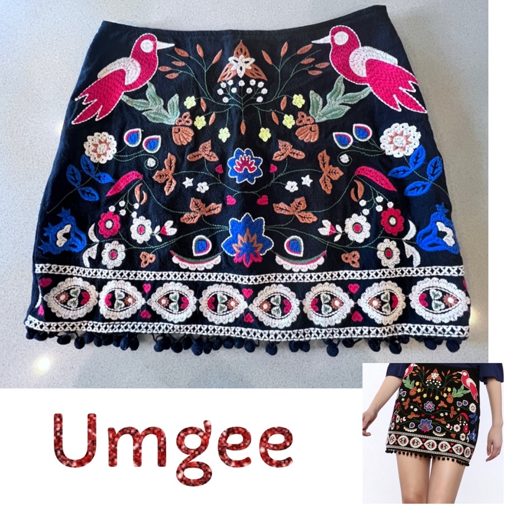 Umgee Embroidery PomPom trim Bird Floral Lined Mini Skirt No Stretch Sz Small